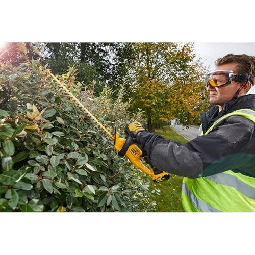 DeWalt bürstenlose Akku-Heckenschere/Strauchschere (18V, 55 cm Schwertlänge, 19 mm Schnittstärke, Lieferung ohne Akku und Ladegerät), DCM563PB