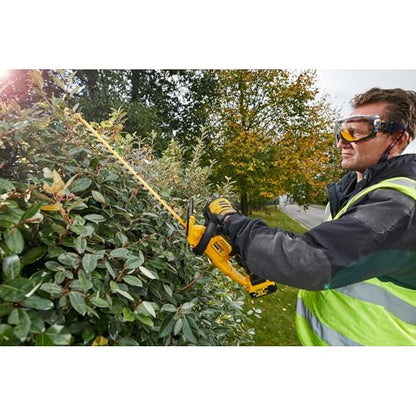 DeWalt bürstenlose Akku-Heckenschere/Strauchschere (18V, 55 cm Schwertlänge, 19 mm Schnittstärke, Lieferung ohne Akku und Ladegerät), DCM563PB